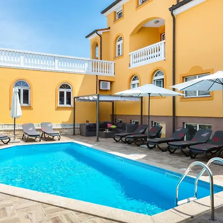 Marko - A3 - Mpolo Apartment